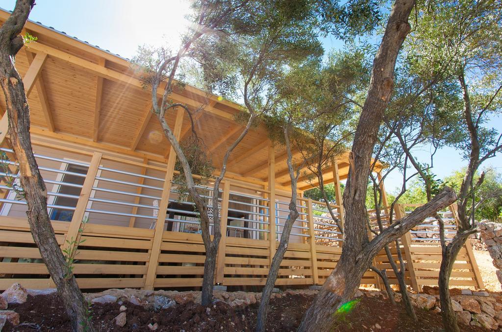 Mobile Homes And Apartments St,Denis Punat Exterior foto