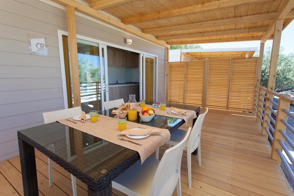 Mobile Homes And Apartments St,Denis Punat Exterior foto